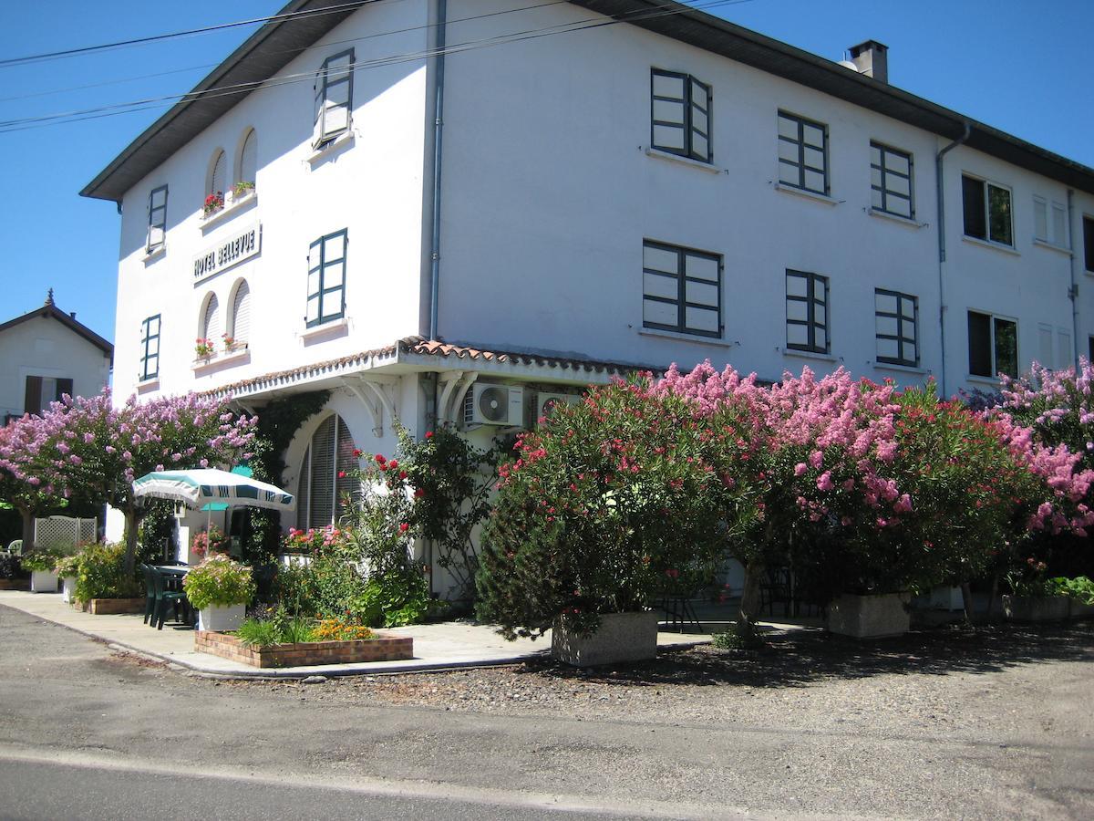Hotel Bellevue De Tradition Familiale Morcenx Exterior photo
