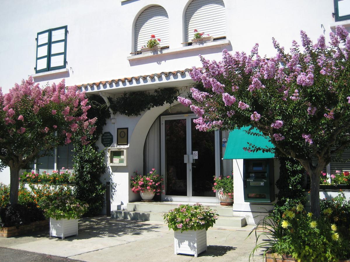 Hotel Bellevue De Tradition Familiale Morcenx Exterior photo